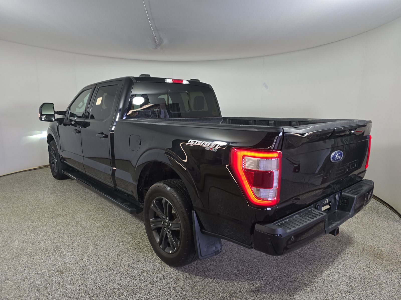 2023 Ford F-150 Lariat AWD