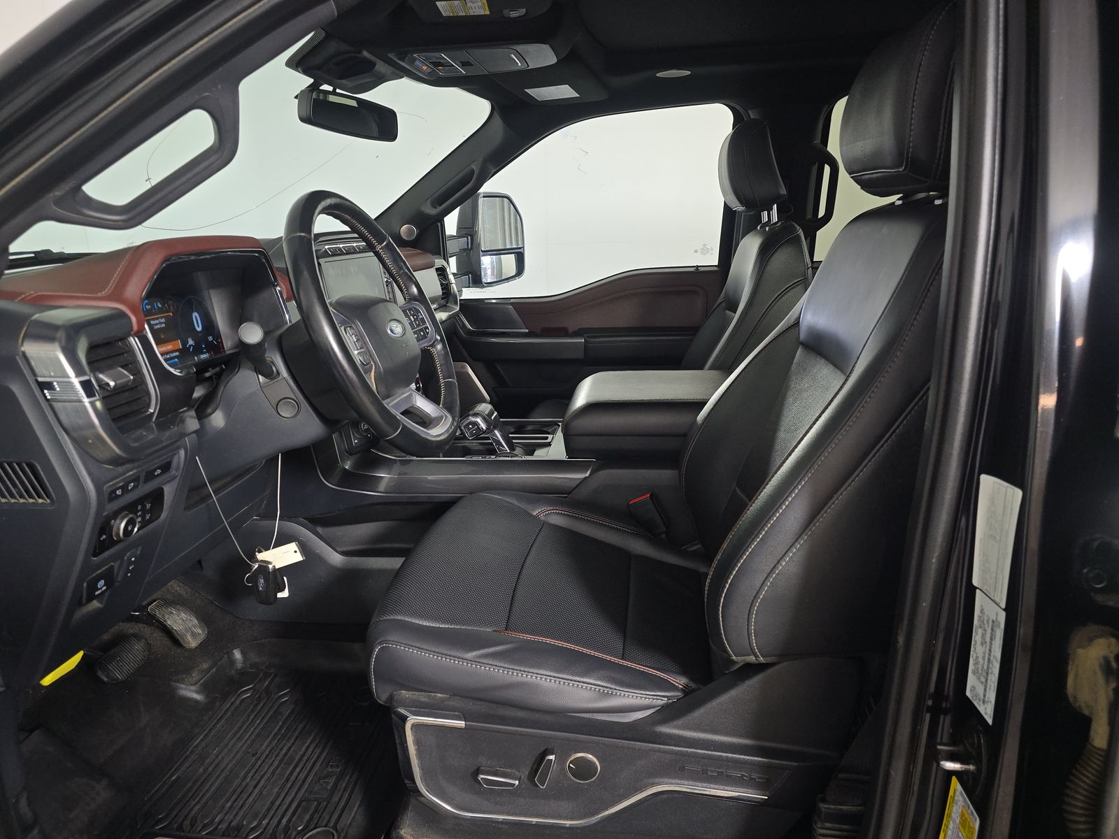 2023 Ford F-150 Lariat AWD