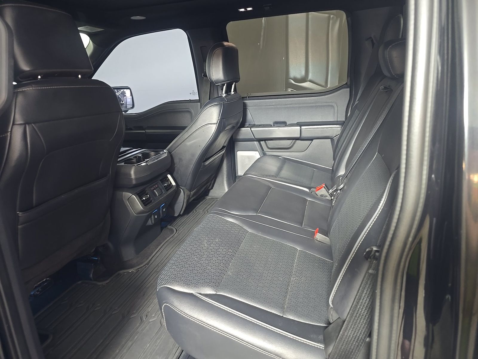 2024 Ford F-150 Hybrid Lariat AWD