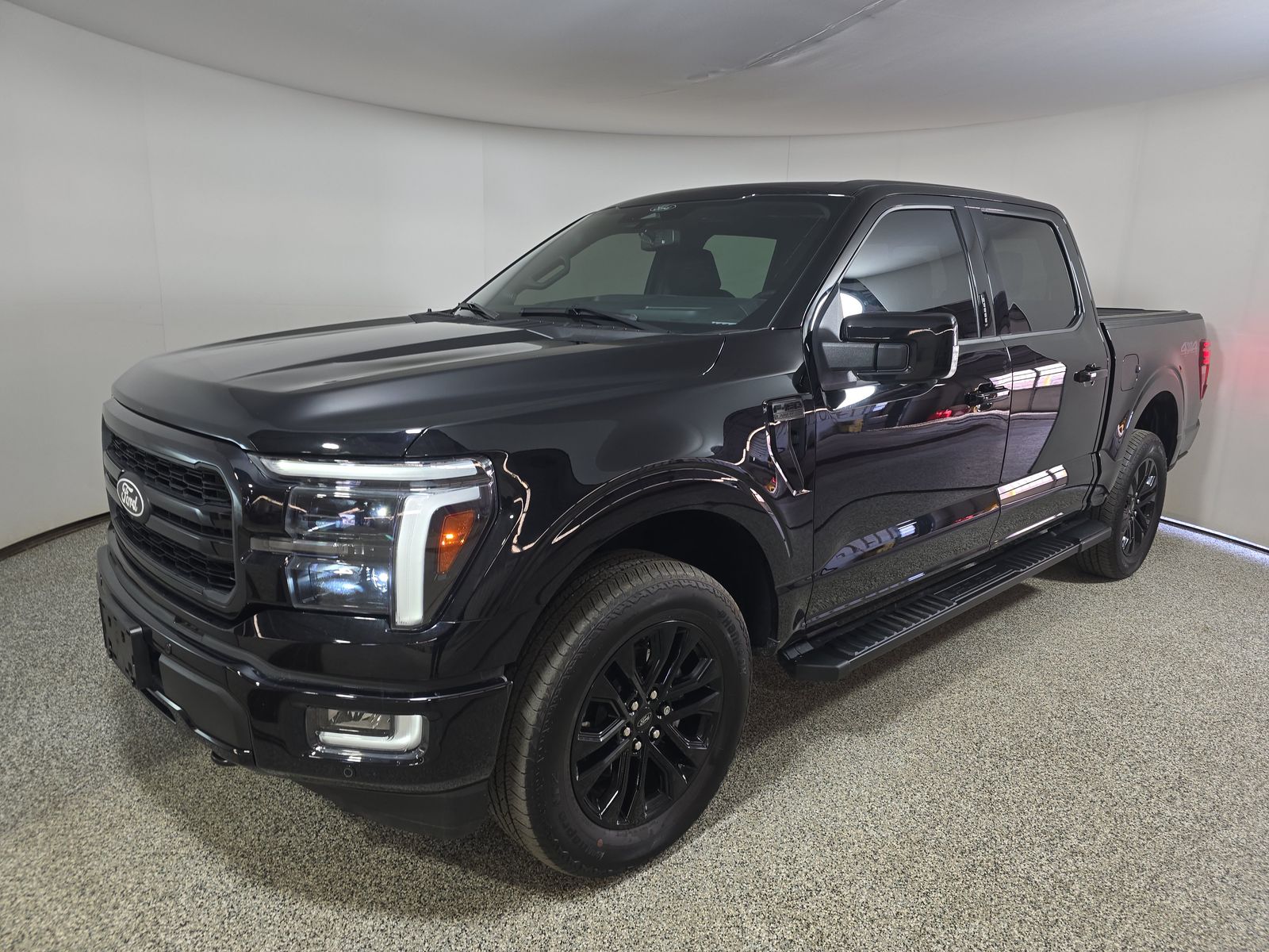 2024 Ford F-150 Lariat AWD