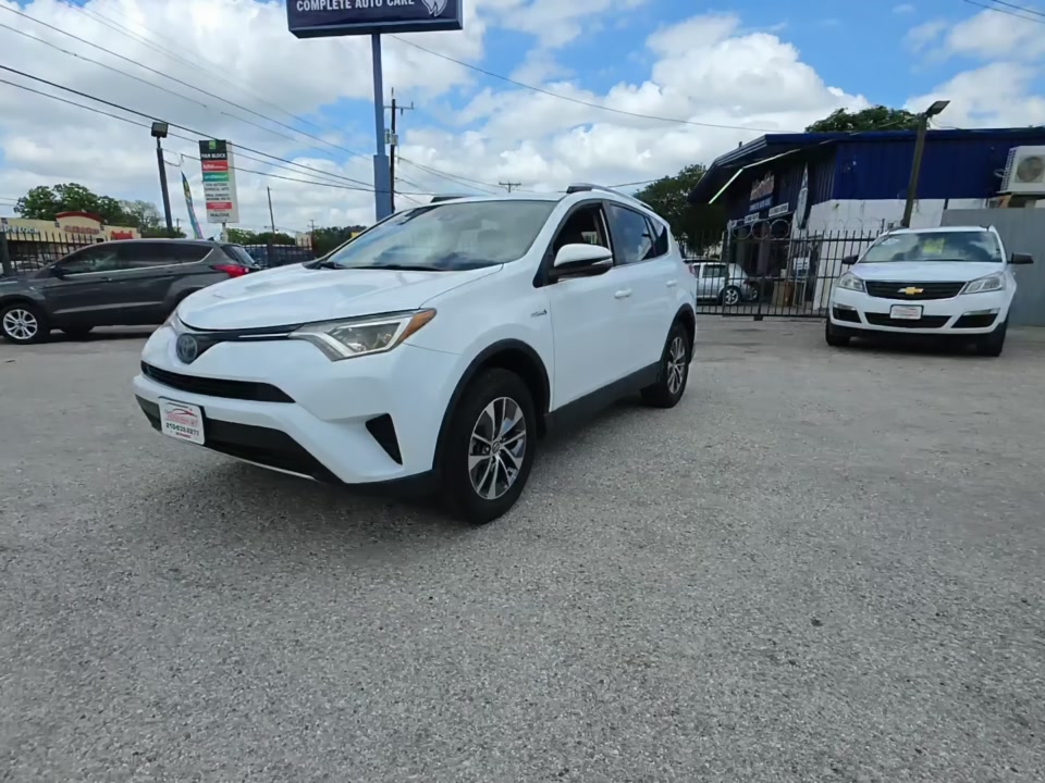 2018 Toyota RAV4 Hybrid LE Plus