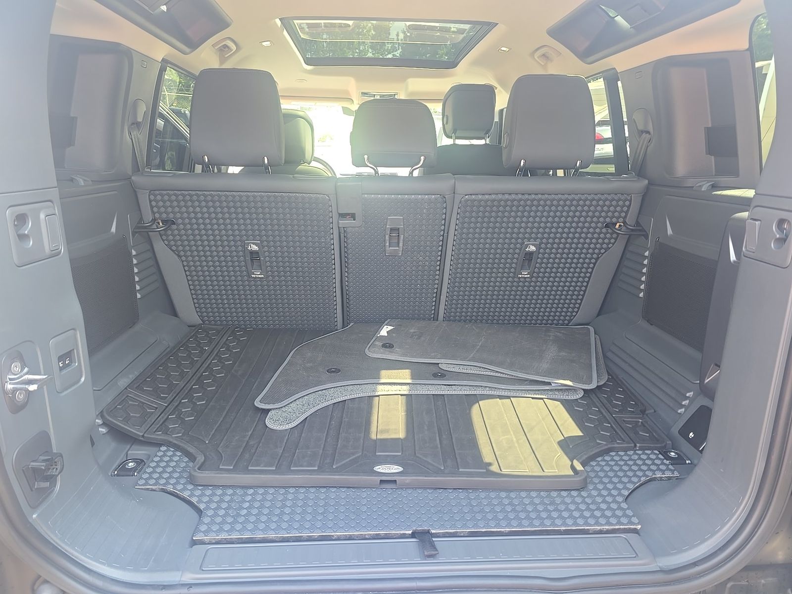 2024 Land Rover Defender 110 X AWD