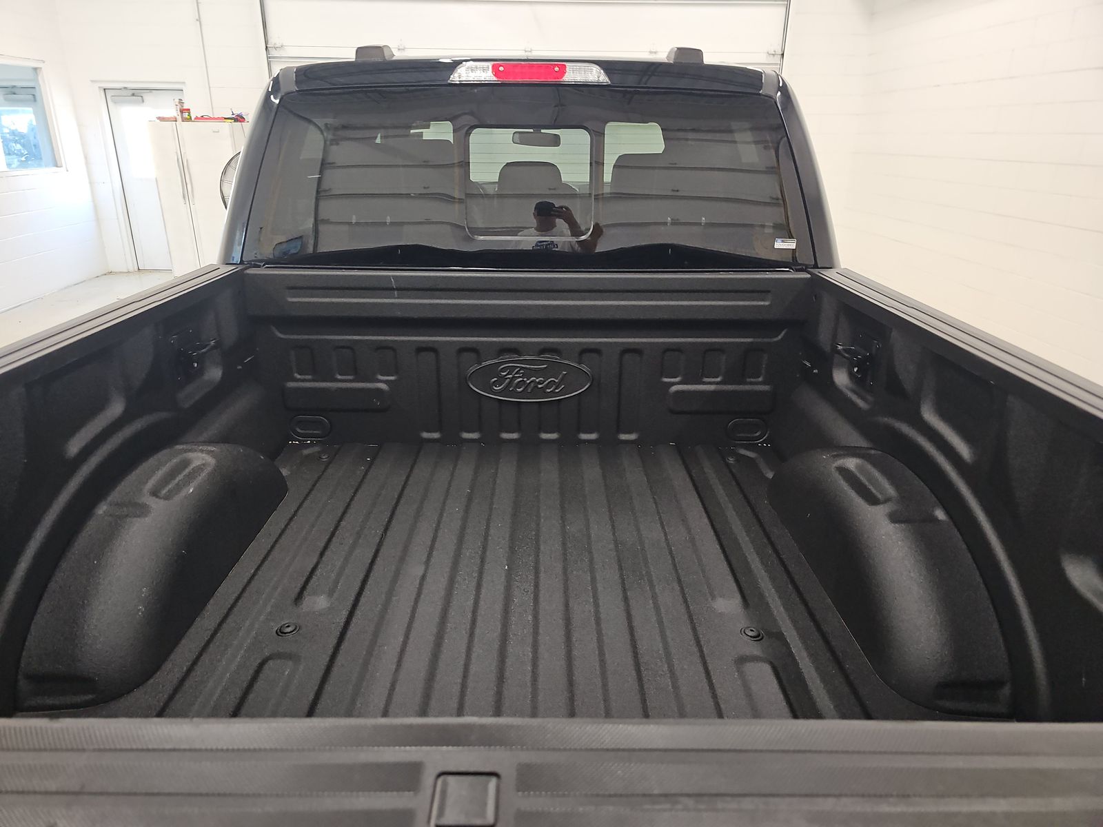 2023 Ford F-150 Hybrid Lariat AWD