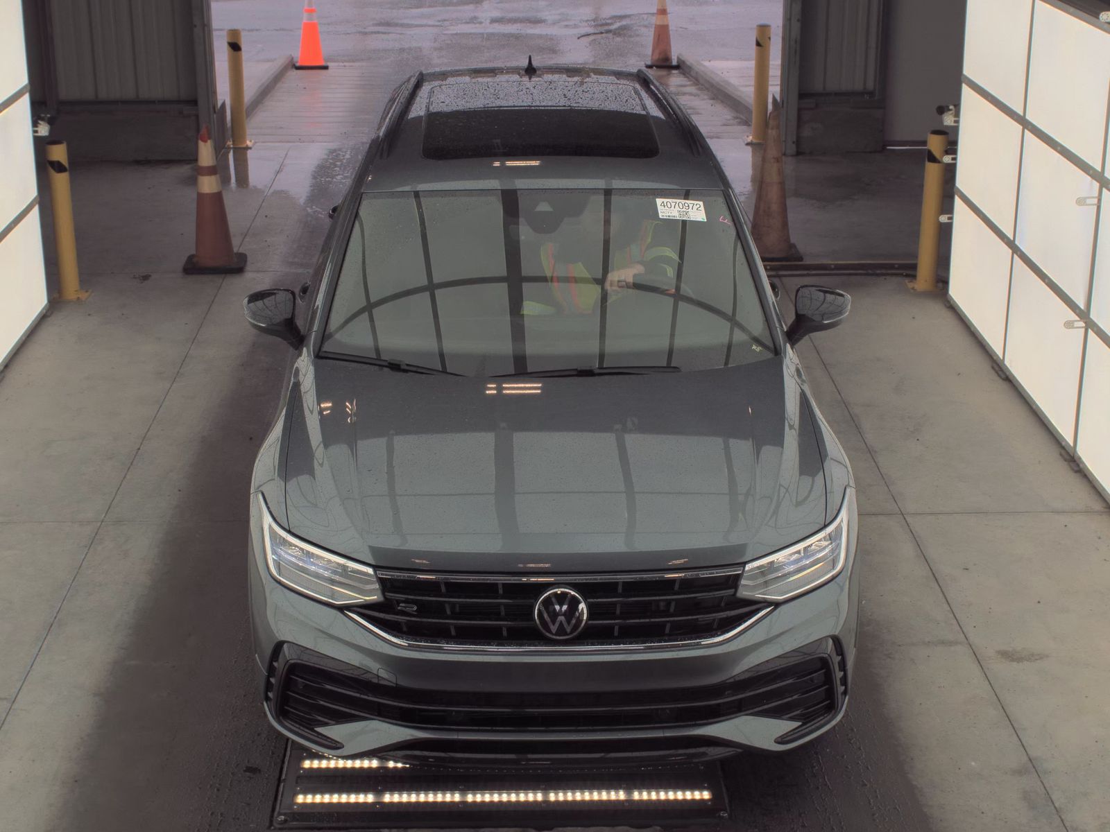 2023 Volkswagen Tiguan 2.0T SE R-Line Black FWD