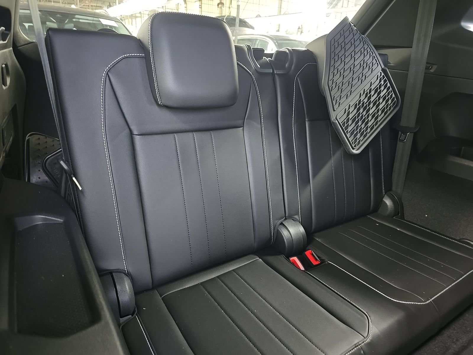 2023 Volkswagen Tiguan 2.0T SE R-Line Black FWD