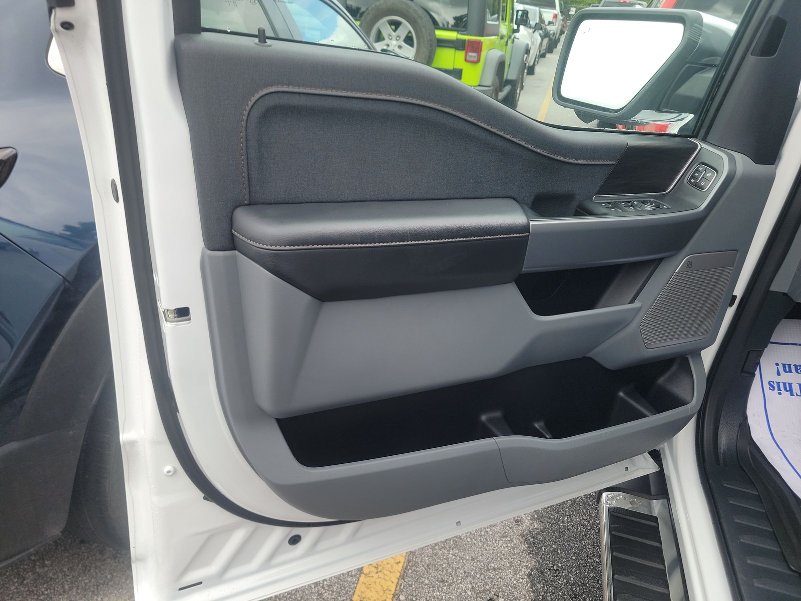 2026 Ford F-150 Lariat AWD