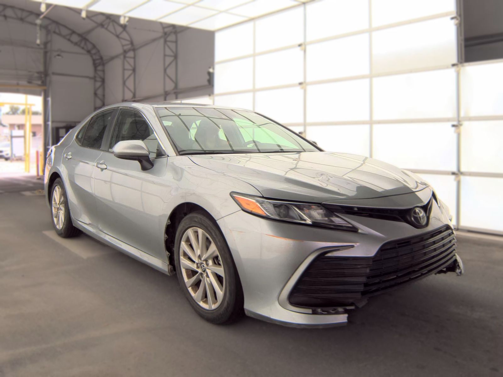 2024 Toyota Camry LE FWD