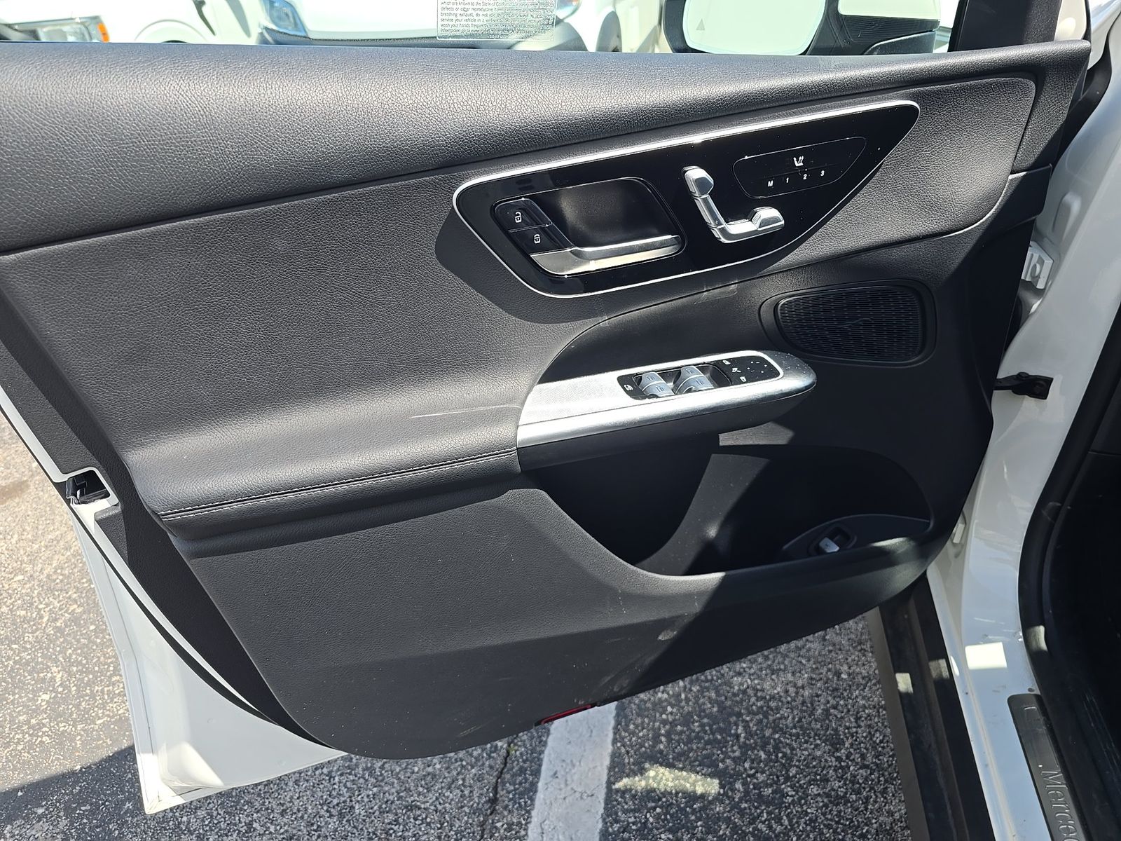 2025 Mercedes-Benz GLC GLC 300 RWD