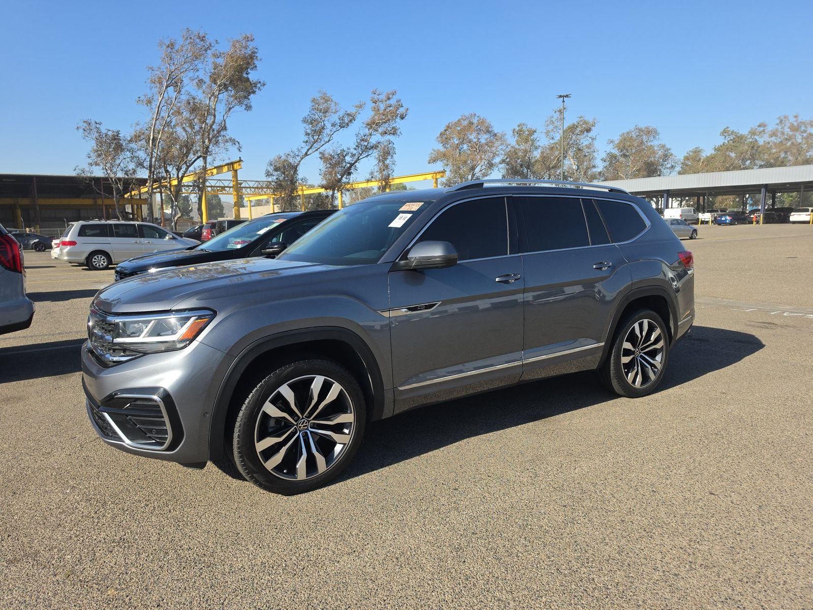 2023 Volkswagen Atlas 3.6L SEL Premium R-Line AWD