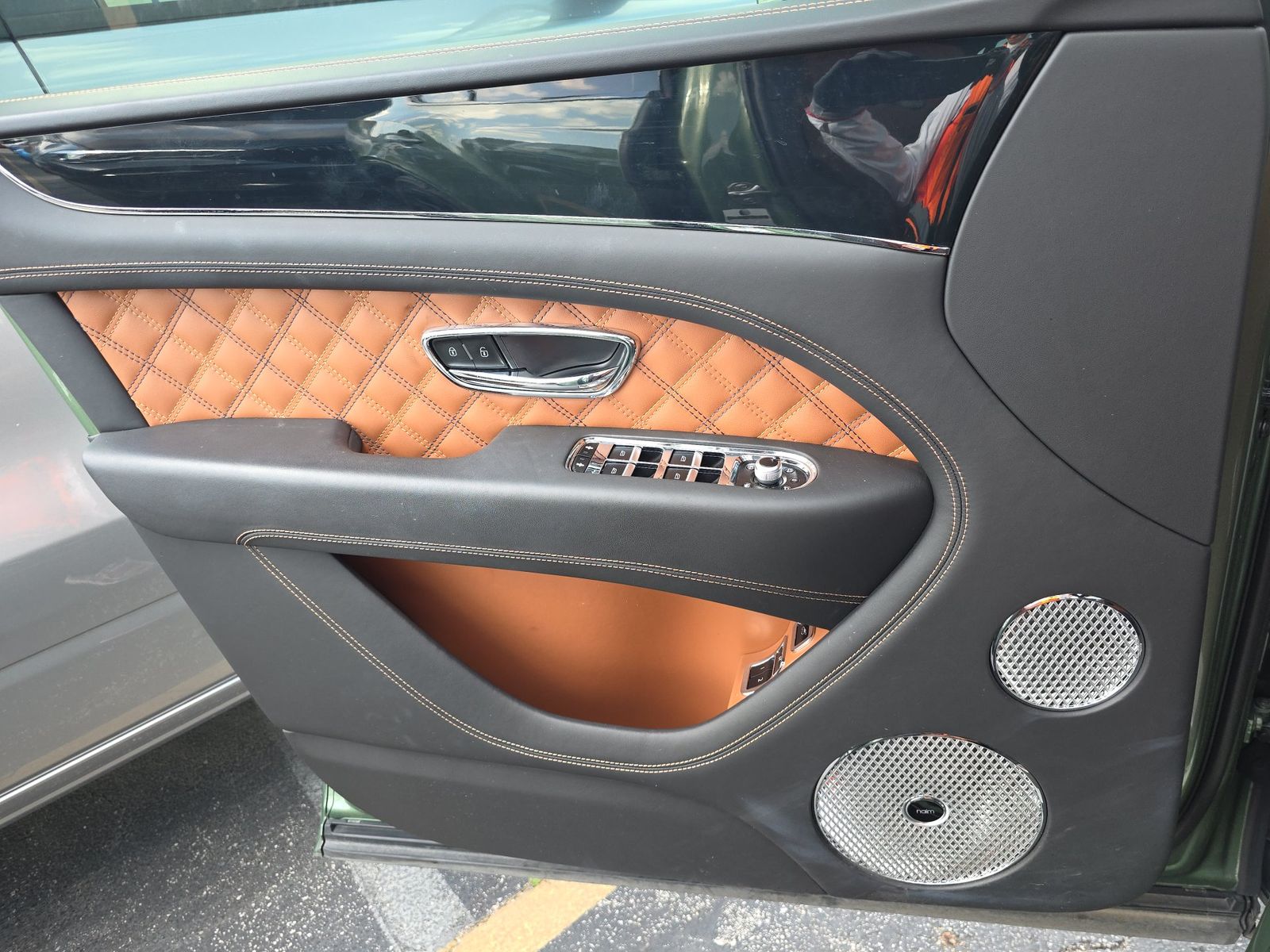 2022 Bentley Bentayga V8 AWD