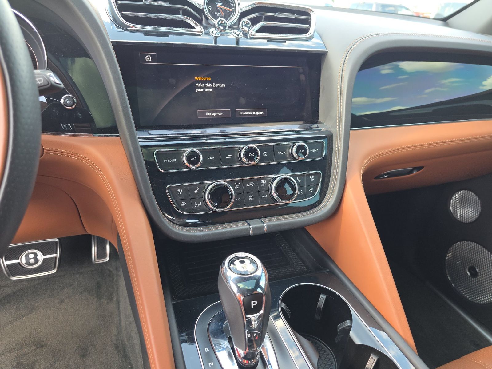 2022 Bentley Bentayga V8 AWD