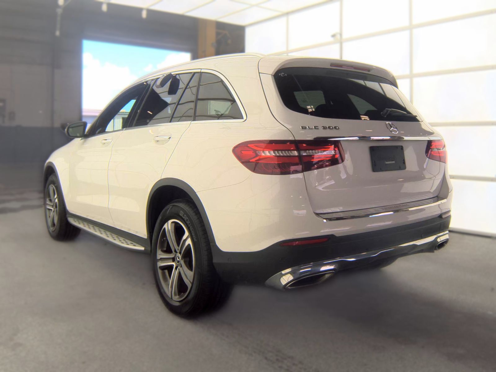 2018 Mercedes-Benz GLC GLC 300 RWD