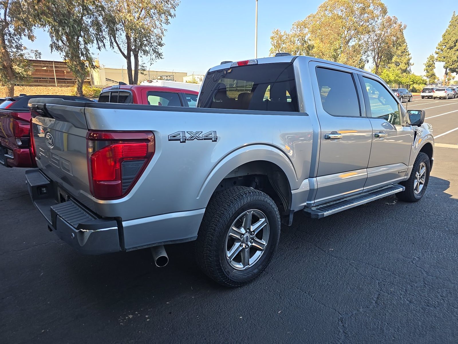 2024 Ford F-150 Hybrid XLT AWD