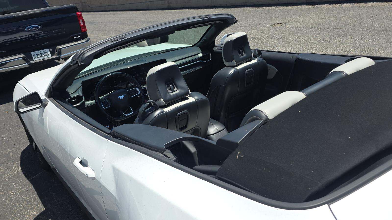 2024 Ford Mustang EcoBoost Premium RWD