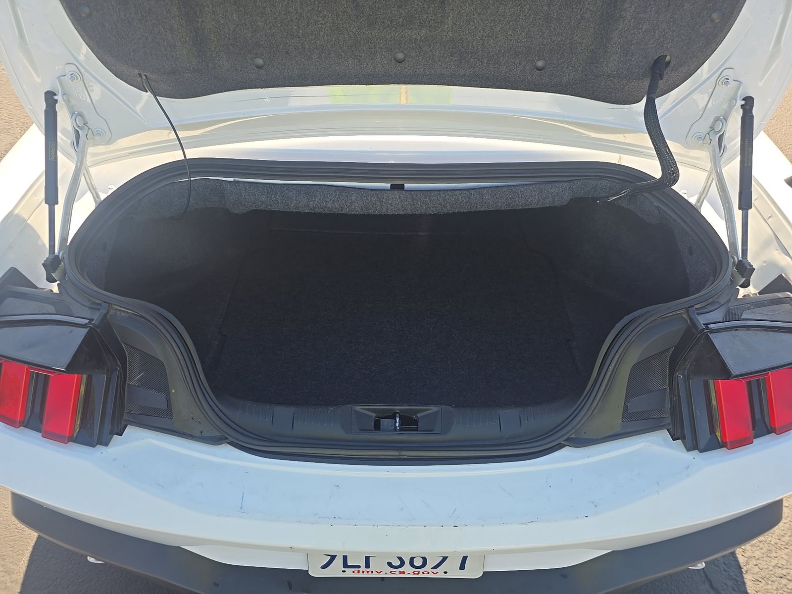 2024 Ford Mustang EcoBoost Premium RWD