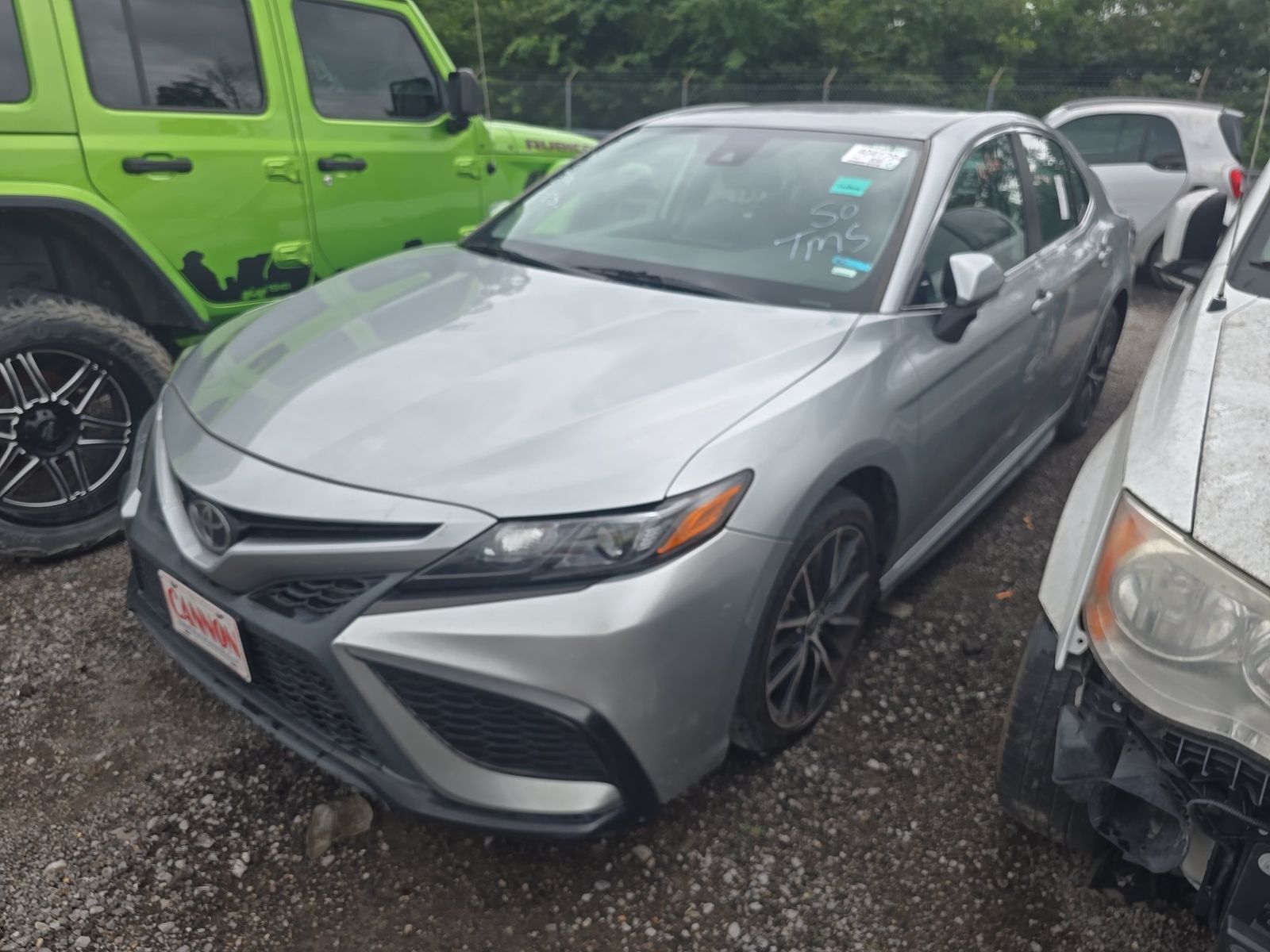 2022 Toyota Camry SE FWD