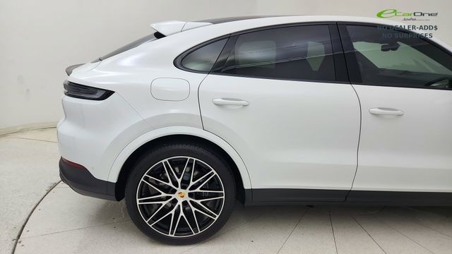 2024 Porsche Cayenne Base AWD