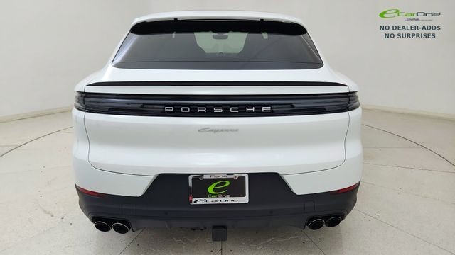2024 Porsche Cayenne Base AWD