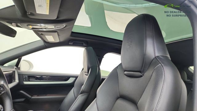 2024 Porsche Cayenne Base AWD