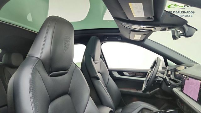 2024 Porsche Cayenne Base AWD