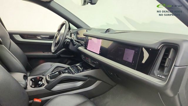 2024 Porsche Cayenne Base AWD
