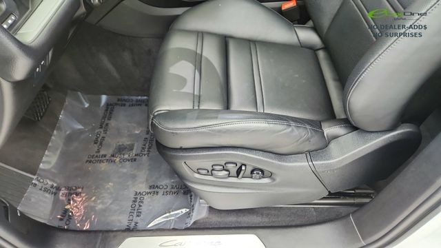 2024 Porsche Cayenne Base AWD