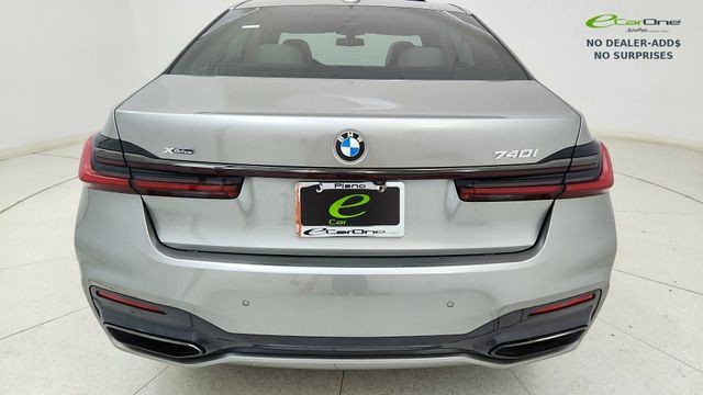 2022 BMW 7 Series 740i xDrive AWD