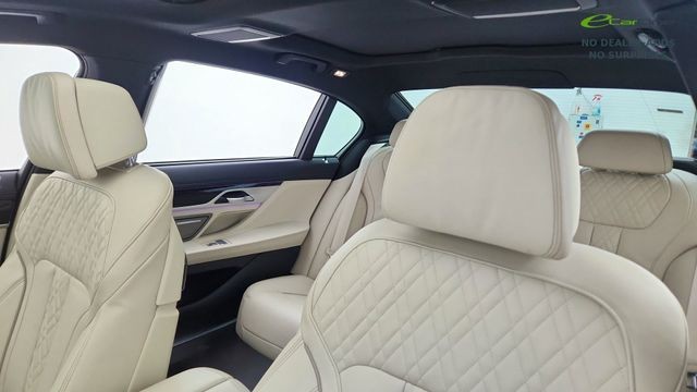 2022 BMW 7 Series 740i xDrive AWD