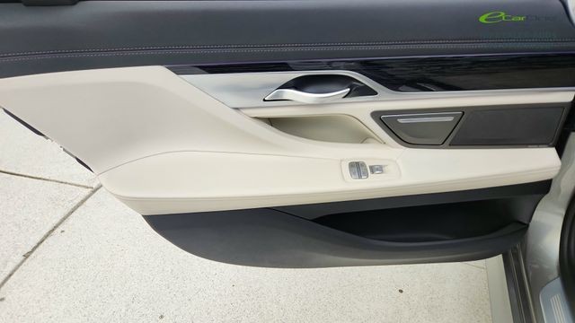 2022 BMW 7 Series 740i xDrive AWD