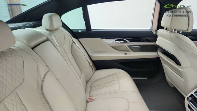 2022 BMW 7 Series 740i xDrive AWD