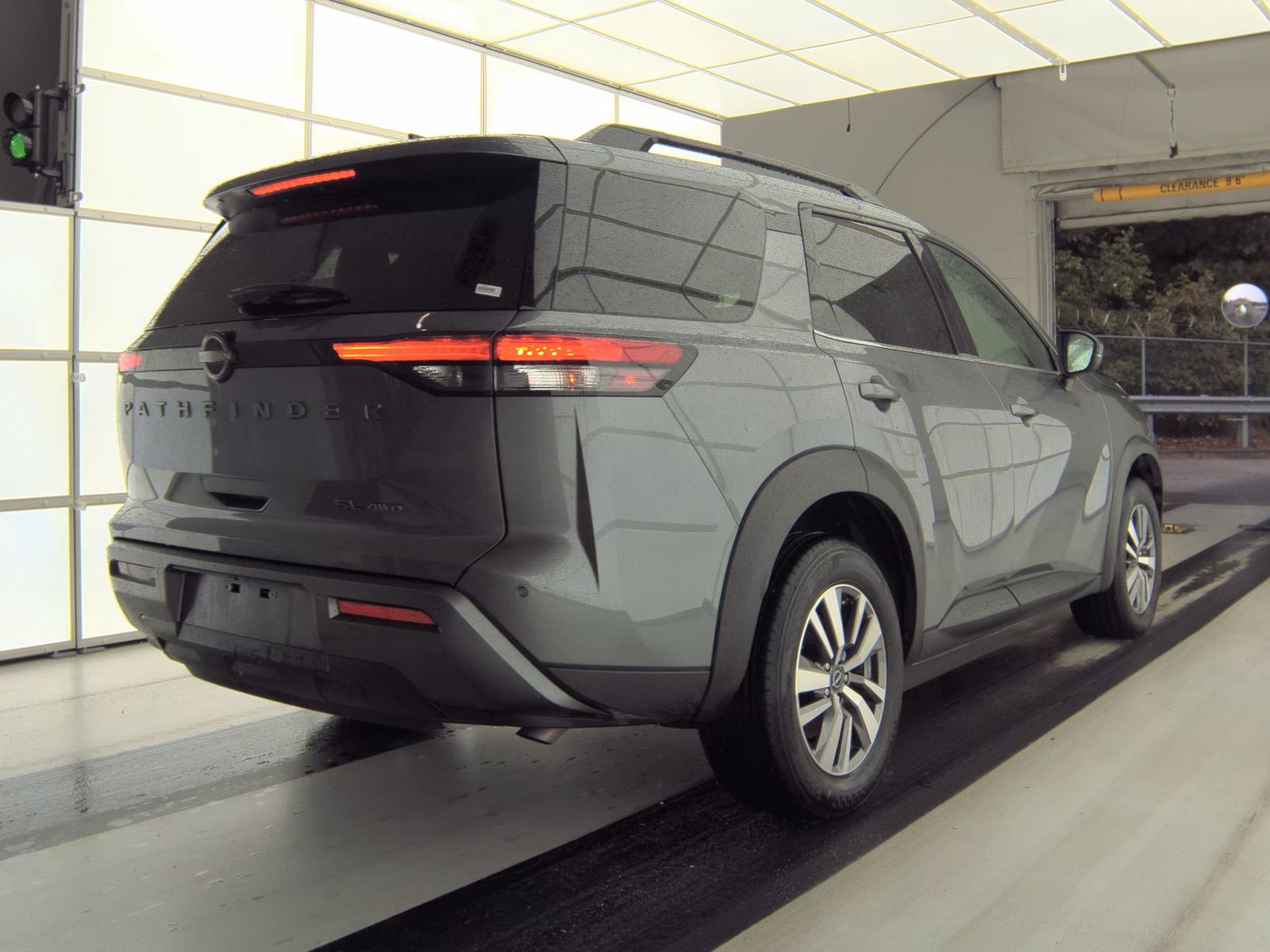 2026 Nissan Pathfinder SL AWD