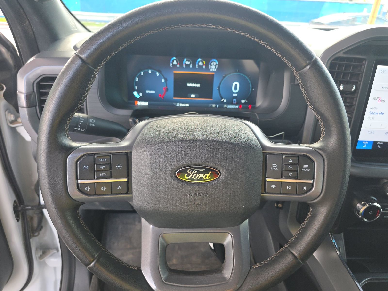 2025 Ford F-150 XLT AWD