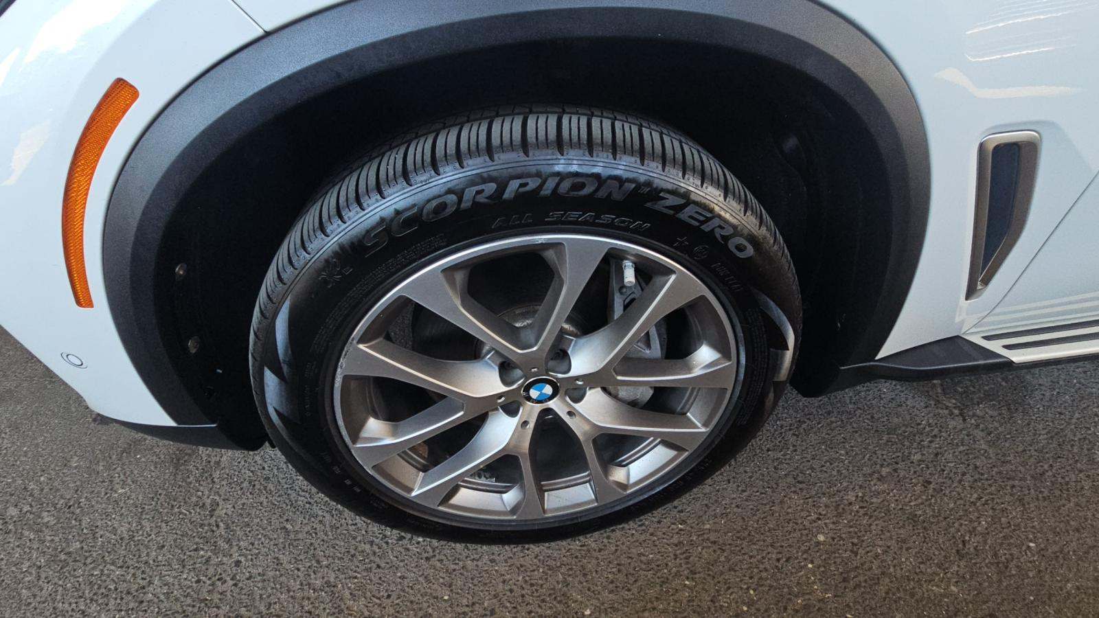 2019 BMW X5 xDrive50i AWD