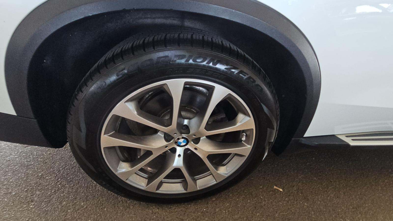 2019 BMW X5 xDrive50i AWD