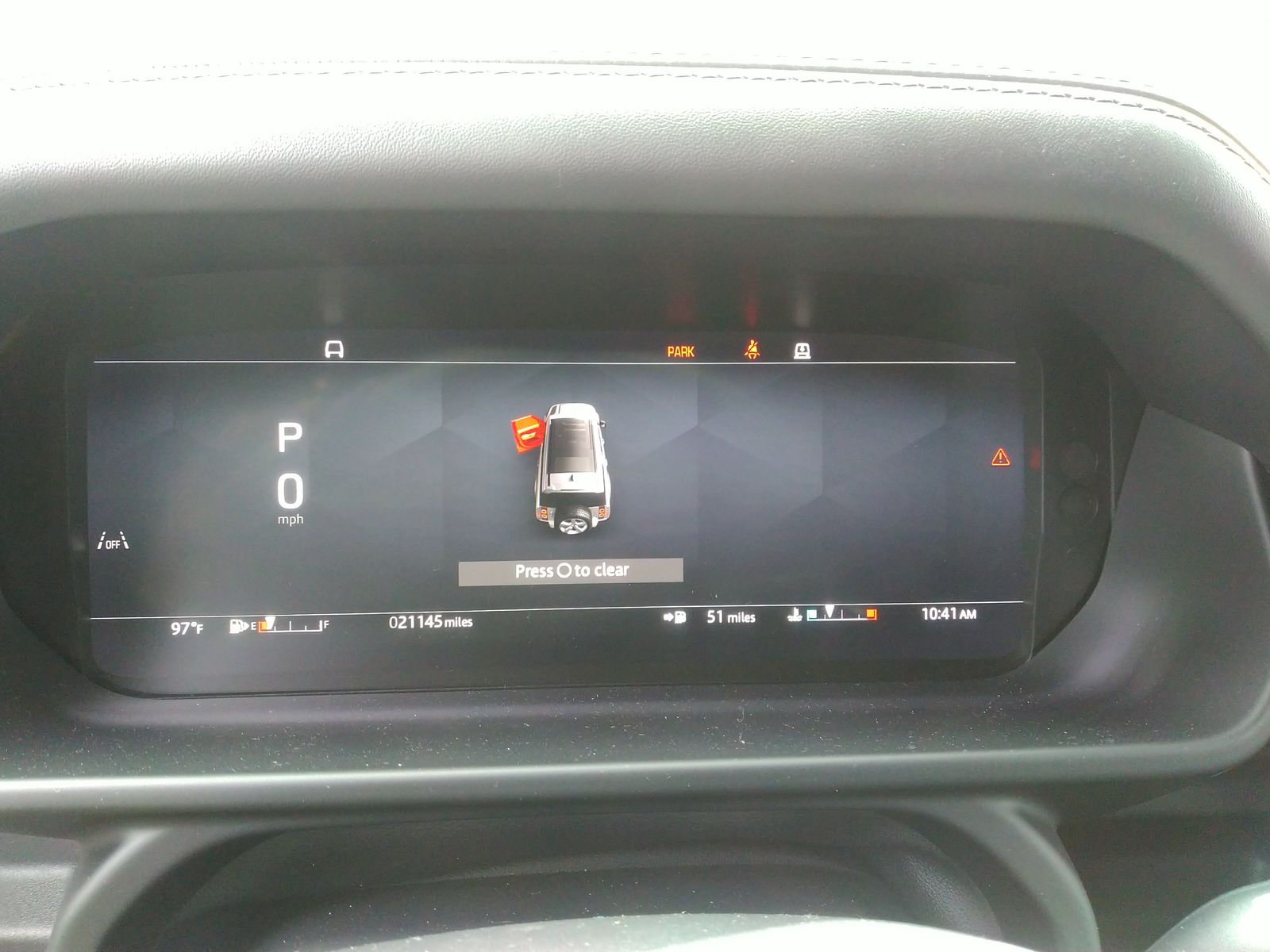 2025 Land Rover Defender 130 V8 AWD