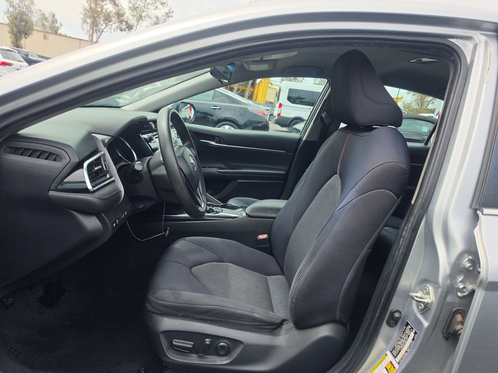 2018 Toyota Camry LE FWD
