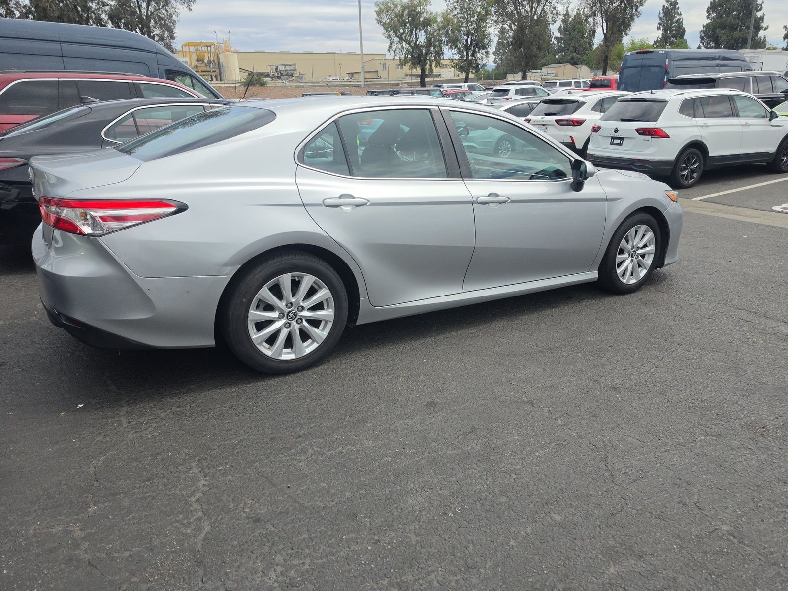 2018 Toyota Camry LE FWD