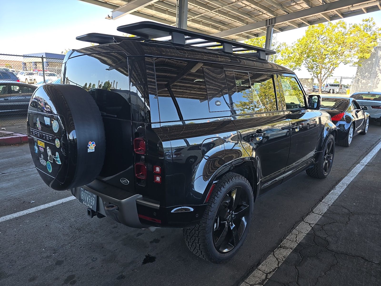 2021 Land Rover Defender 110 X-Dynamic HSE AWD
