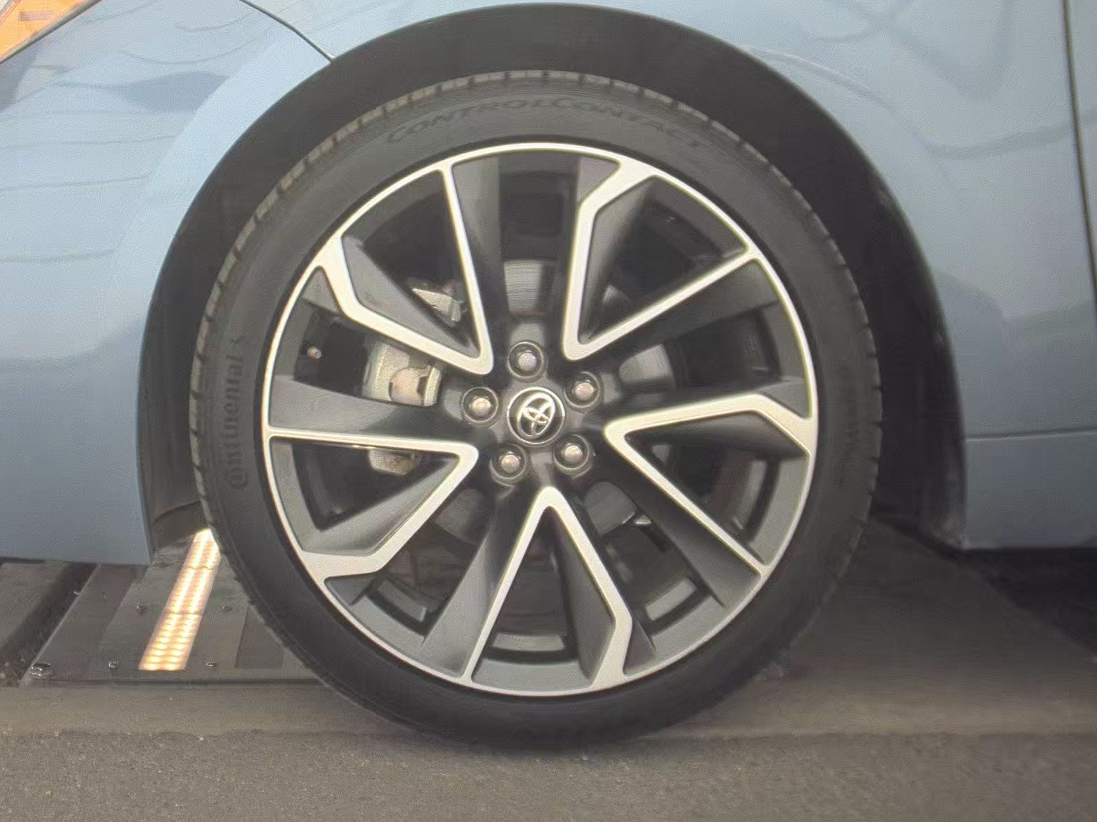 2022 Toyota Corolla SE FWD