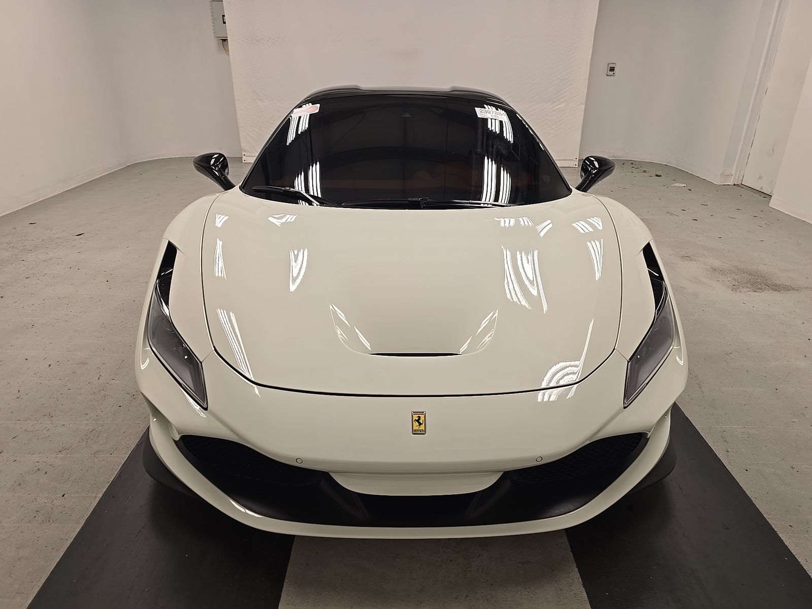 2022 Ferrari F8 Base RWD