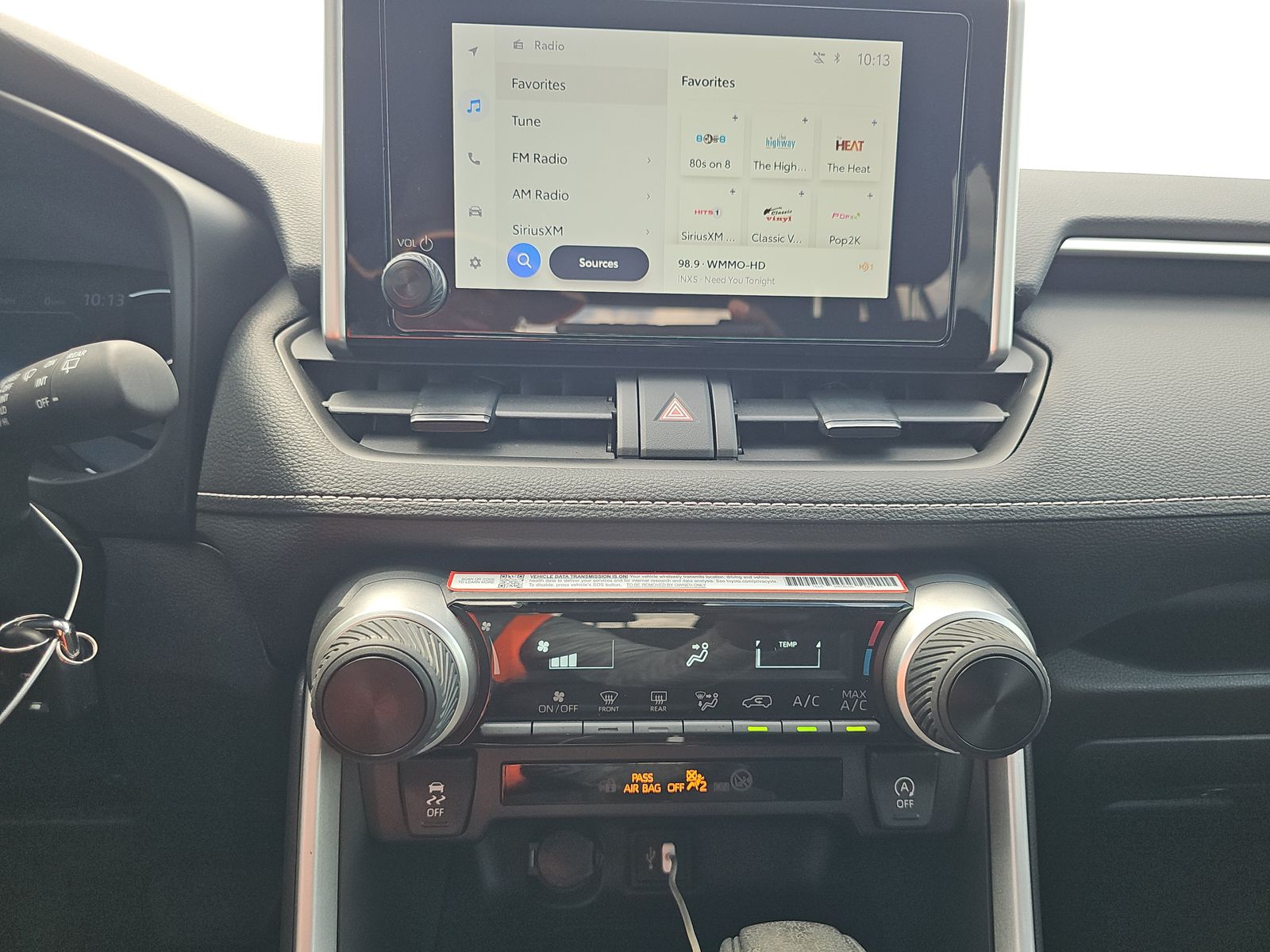 2025 Toyota RAV4 LE FWD