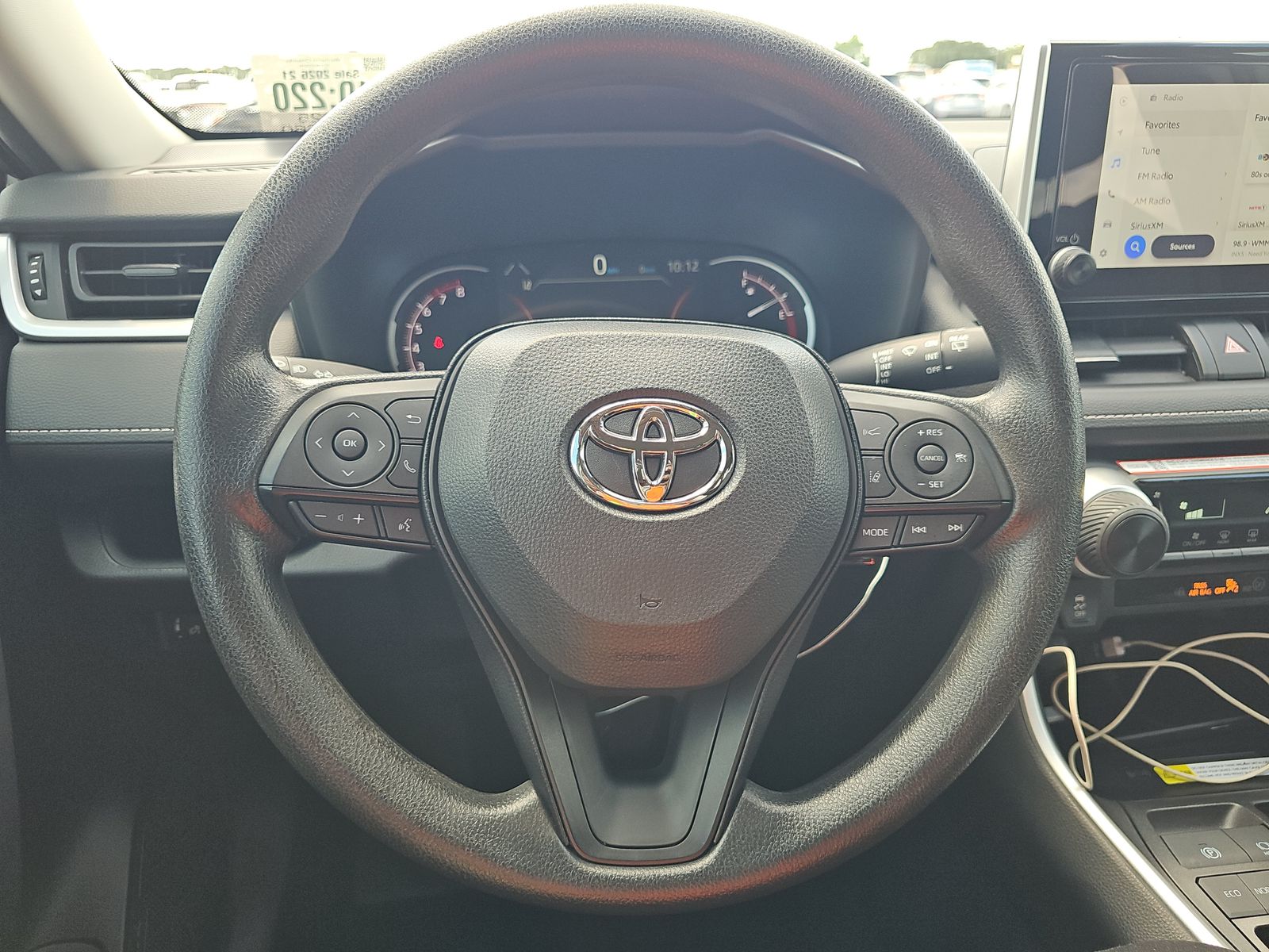 2025 Toyota RAV4 LE FWD