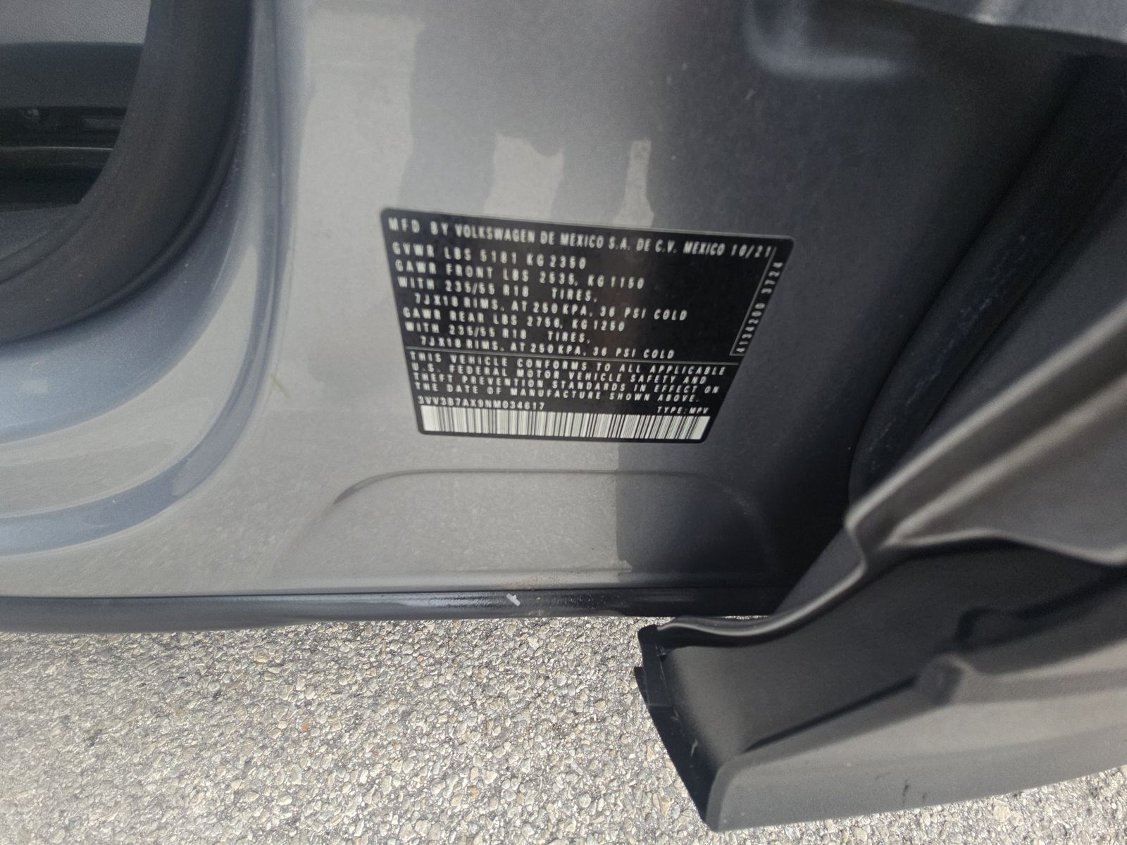 2022 Volkswagen Tiguan 2.0T SE FWD