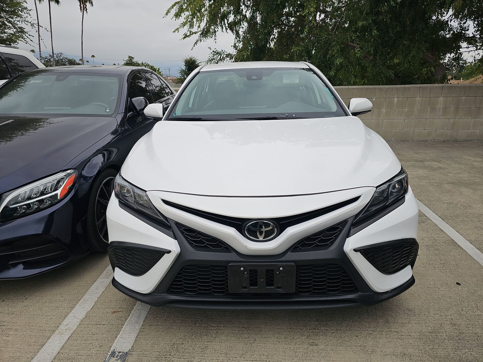 2024 Toyota Camry SE FWD