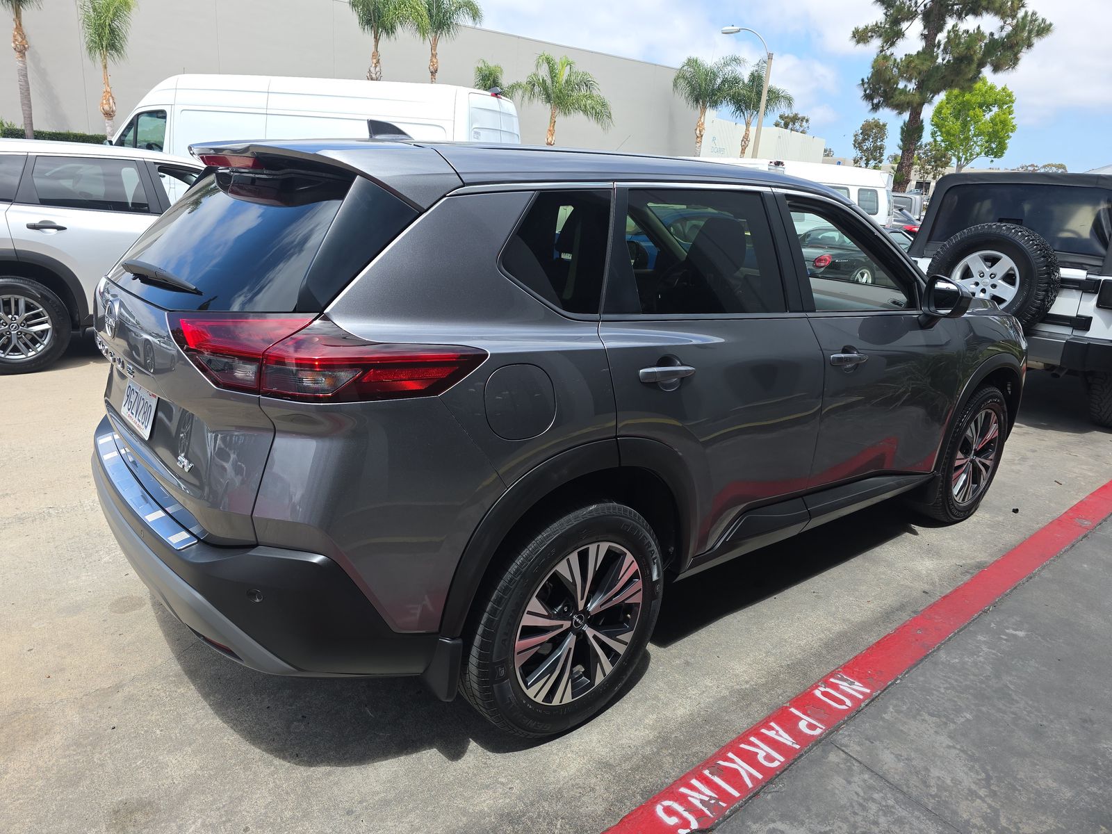 2023 Nissan Rogue SV FWD