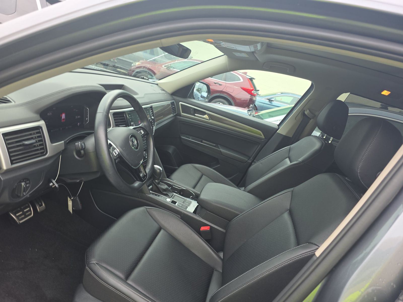 2019 Volkswagen Atlas 3.6L SEL R-Line FWD
