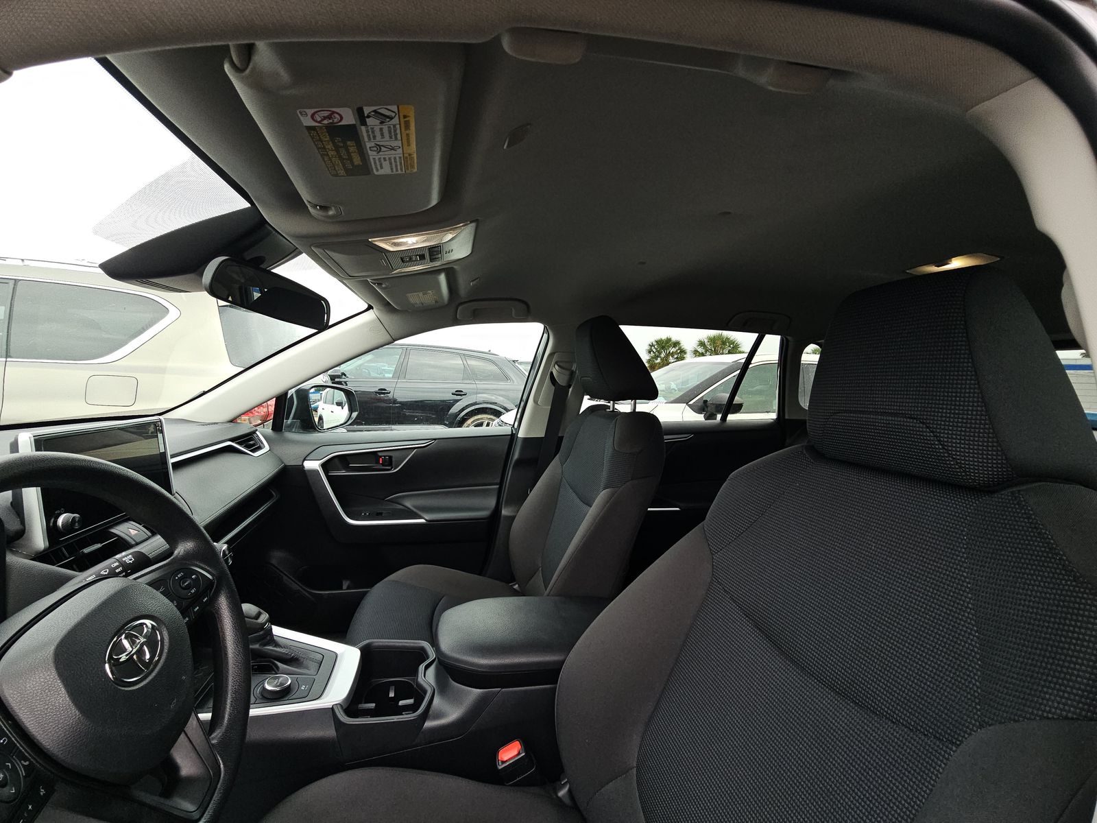 2025 Toyota RAV4 Hybrid LE AWD