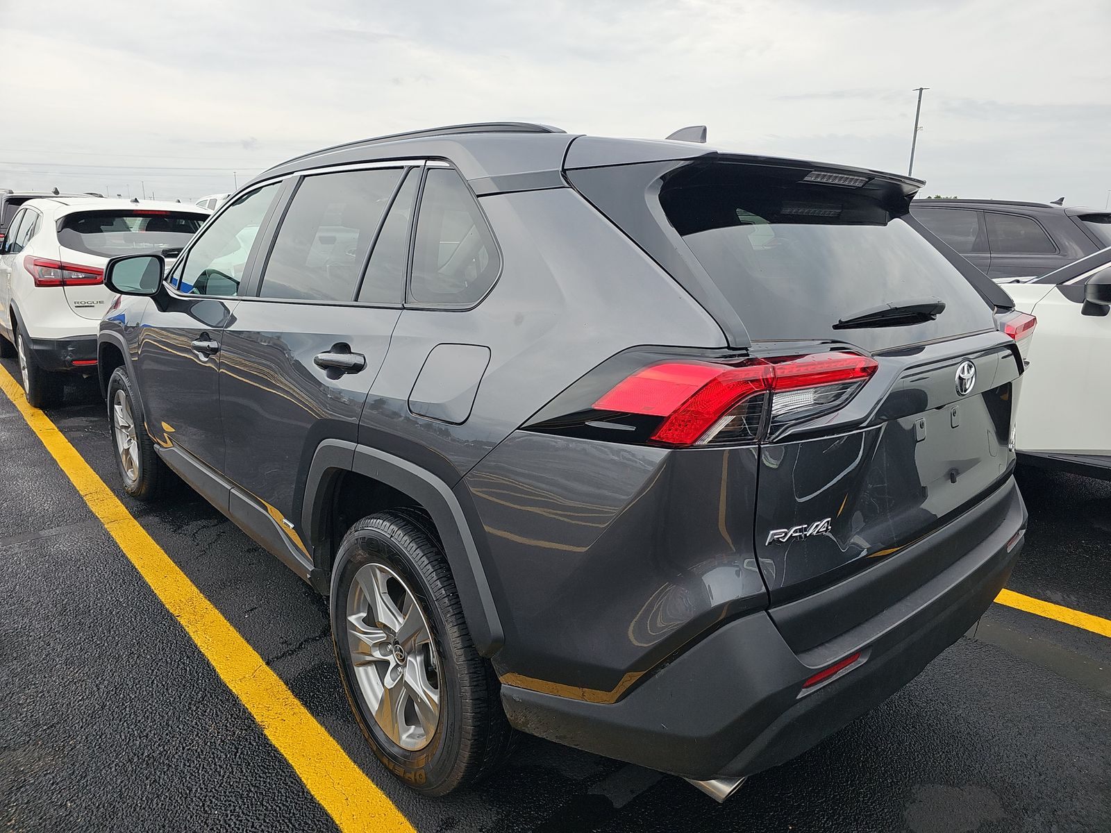 2025 Toyota RAV4 Hybrid LE AWD