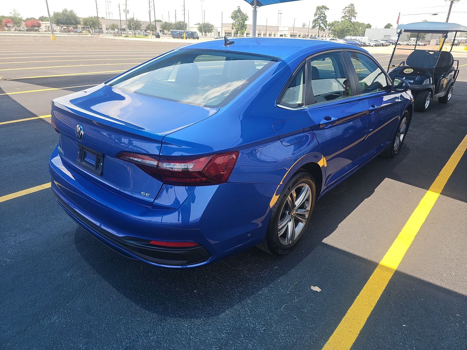 2024 Volkswagen Jetta 1.5T SE FWD