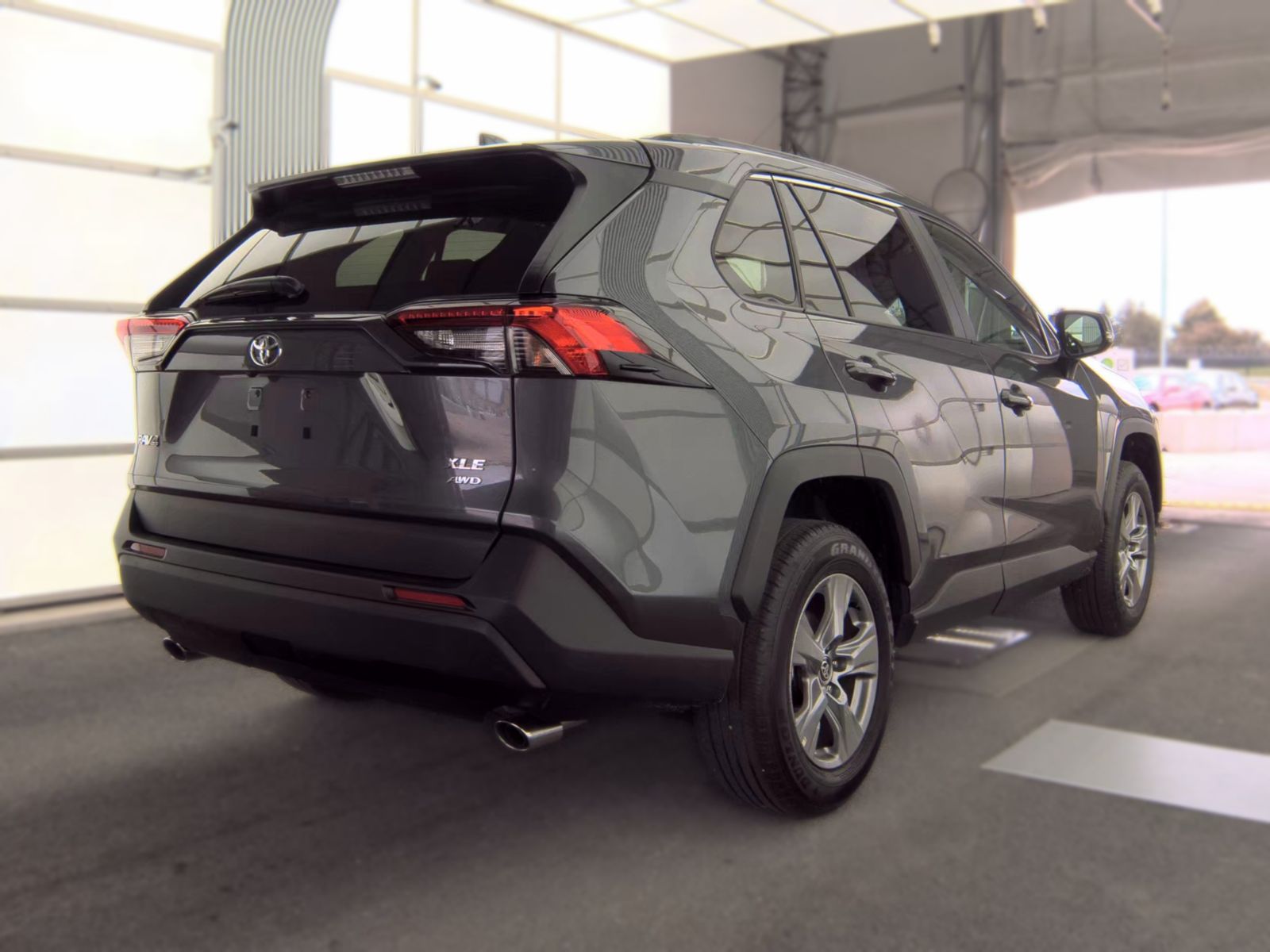 2025 Toyota RAV4 XLE AWD